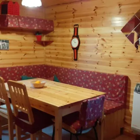 piccolo chalet di fronte al ponte Tibetano * Claviere